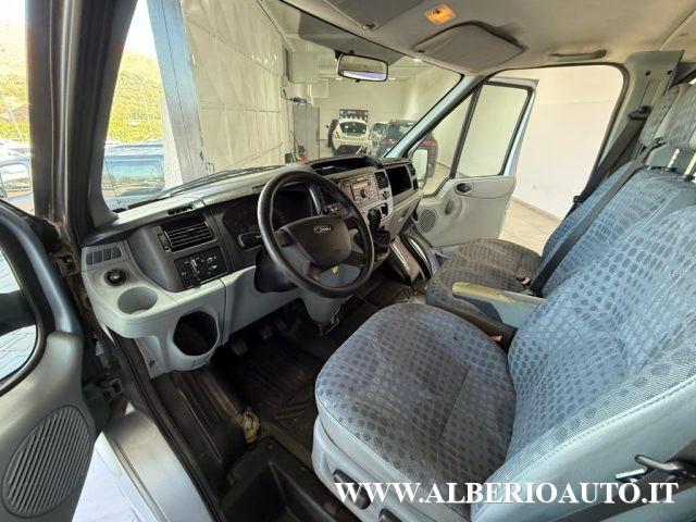FORD Tourneo 300T 2.2 TDCi/110 CV PC Minibus 9 POSTI