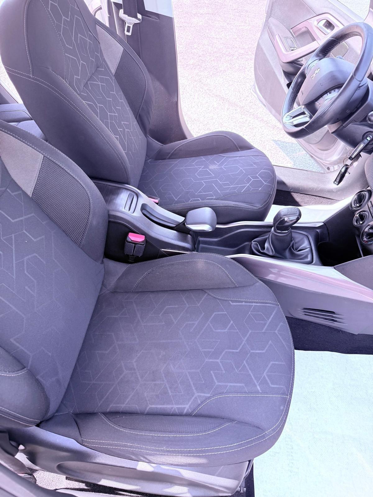 Peugeot 2008 PureTech 82 Allure