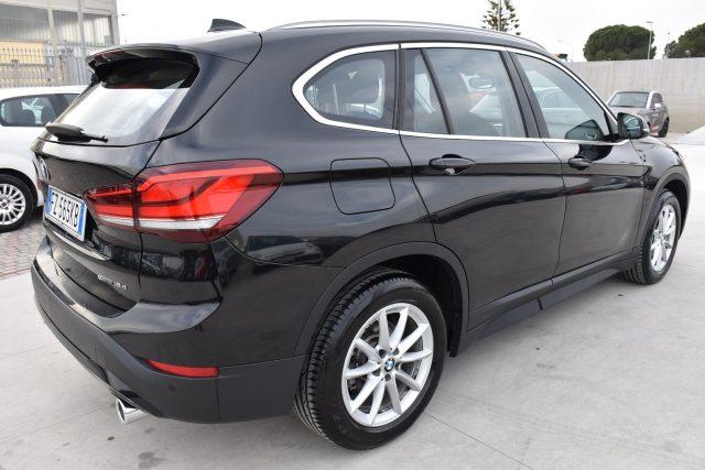 BMW X1 sDrive18d Business Advantage *Navi,Sensori,LED*