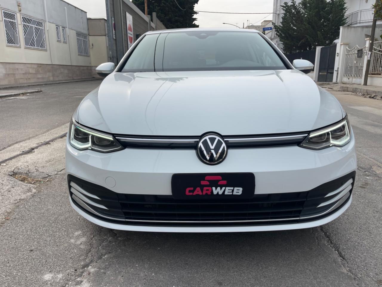 VOLKSWAGEN GOLF VIII 2.0 TDI 150CV DSG 2022
