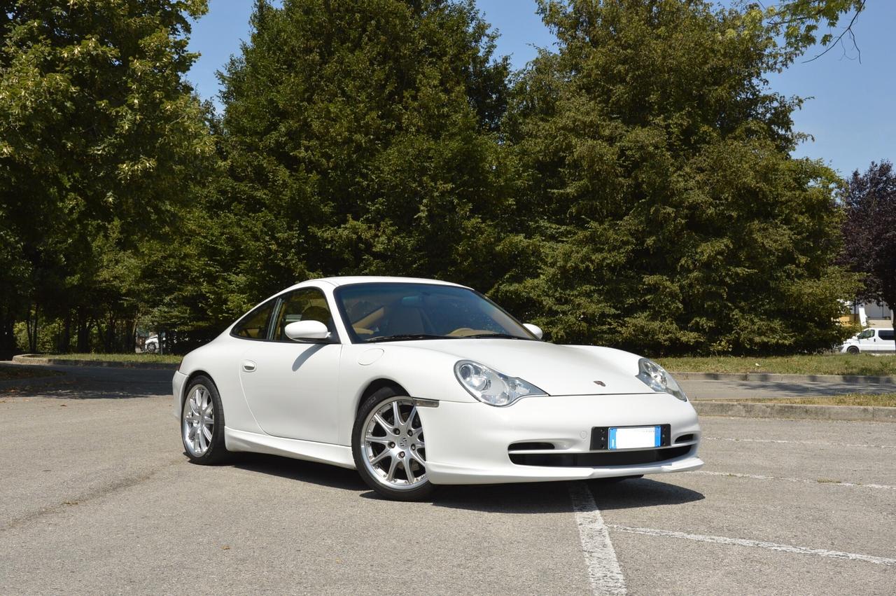 Porsche 911 Carrera cat Coupé