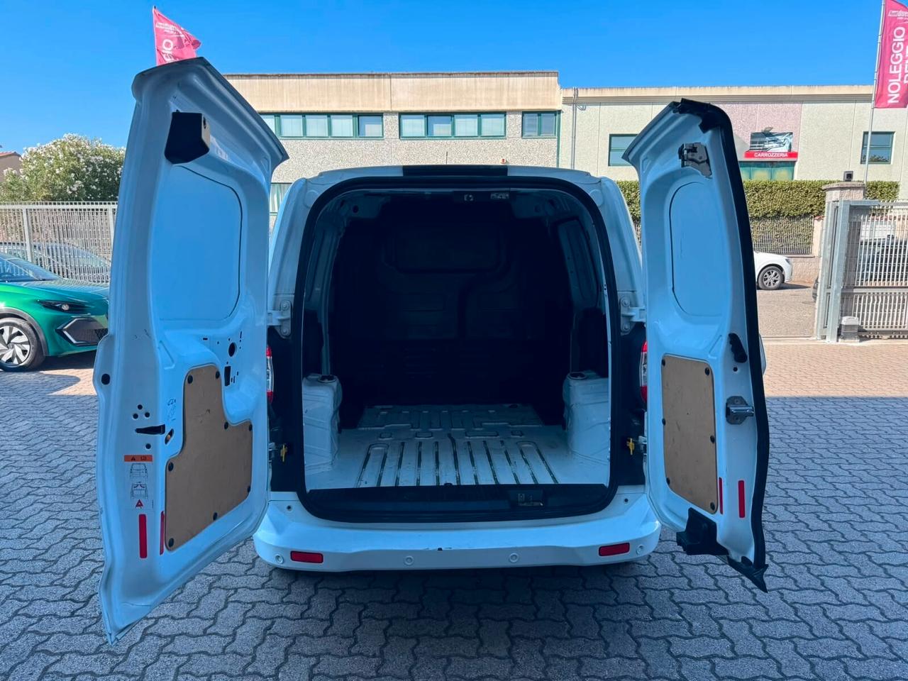 Ford Transit Courier 1.5 TDCi 75CV Van Entry