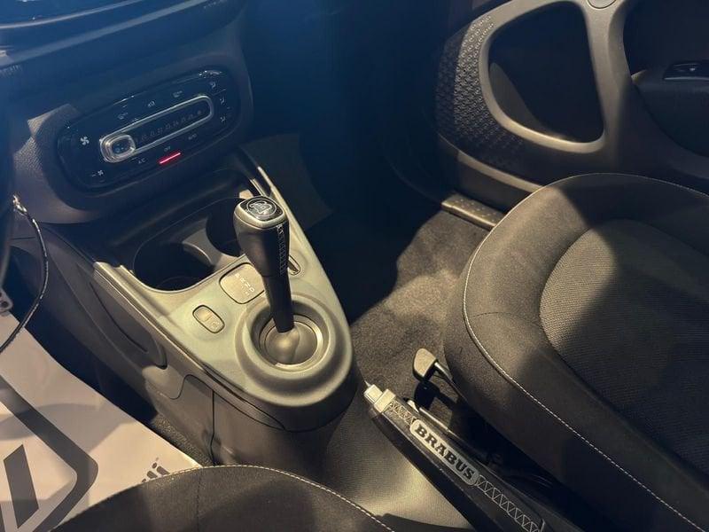 smart fortwo 90 0.9 Turbo BRABUS Style