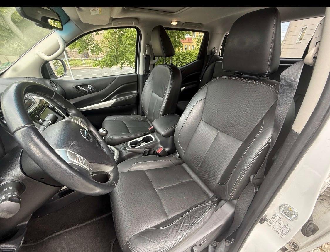 Nissan Navara 2.3 dCi 190 CV 4WD Double Cab N-Connecta