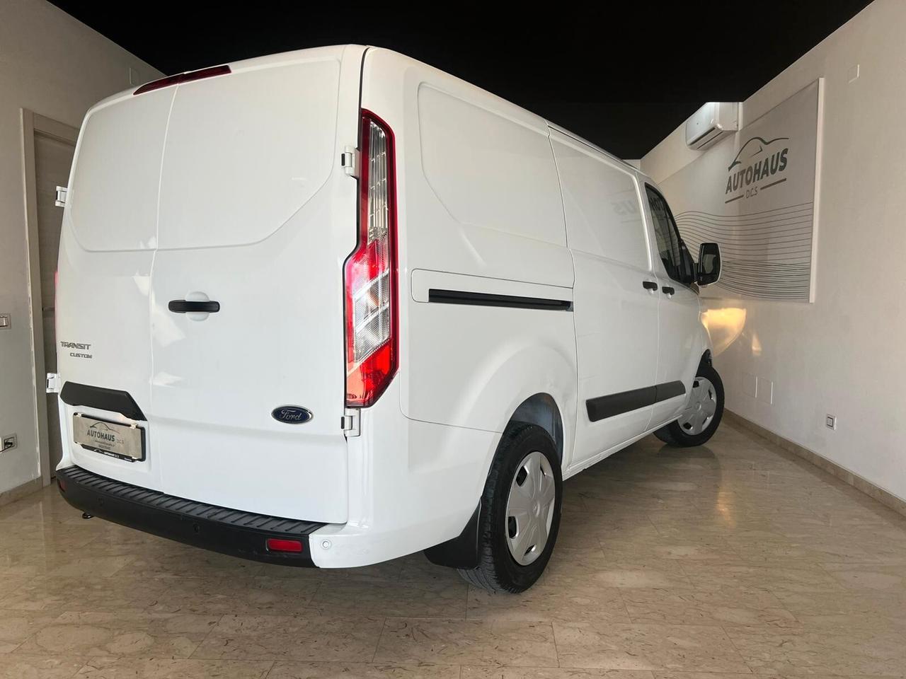 Ford Transit Custom 320 2.0 tdci 130 cv - Furgone