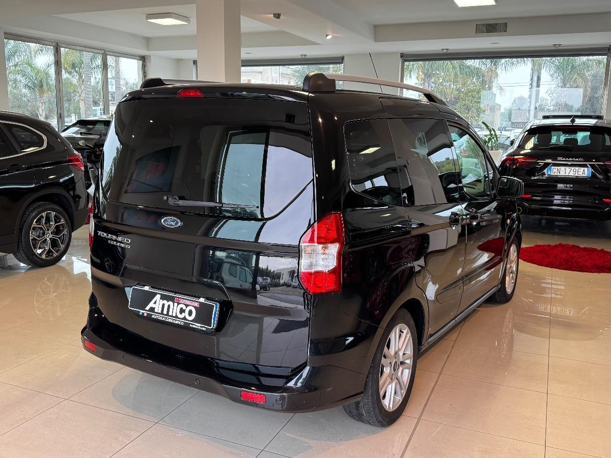 FORD Tourneo Courier 1.5 TDCI 95 CV Autocarro 5 Posti