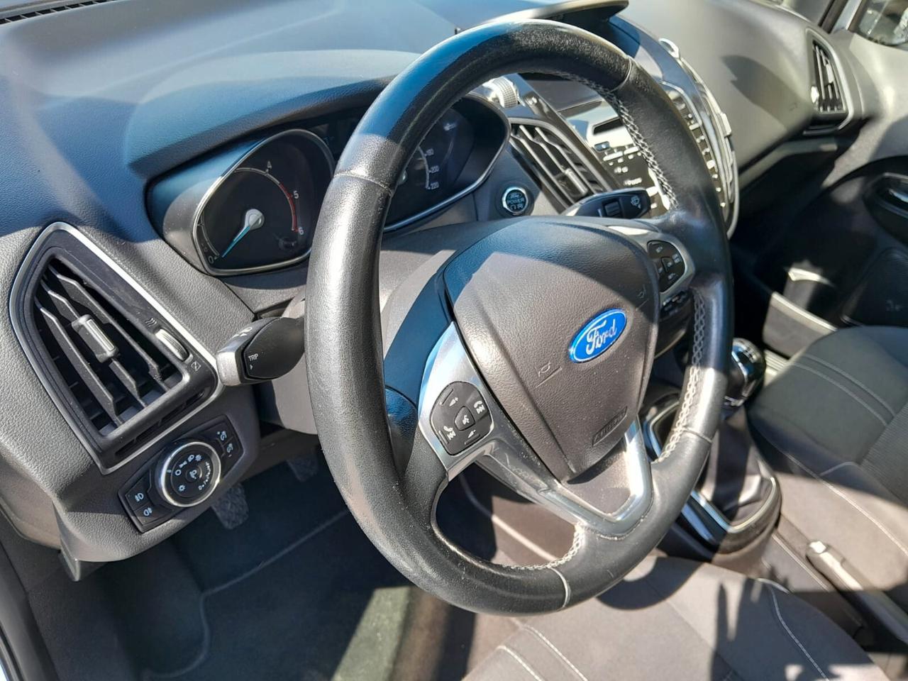 Ford B-Max 1.6 TDCi 95 CV Titanium Business