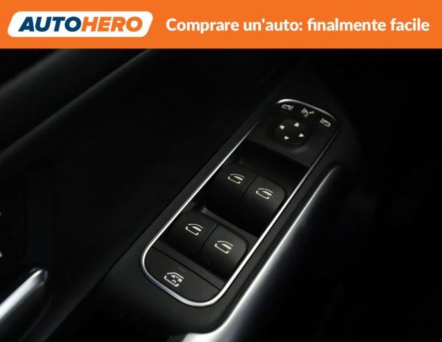 MERCEDES-BENZ GLA 180 Automatic Progressive Advanced