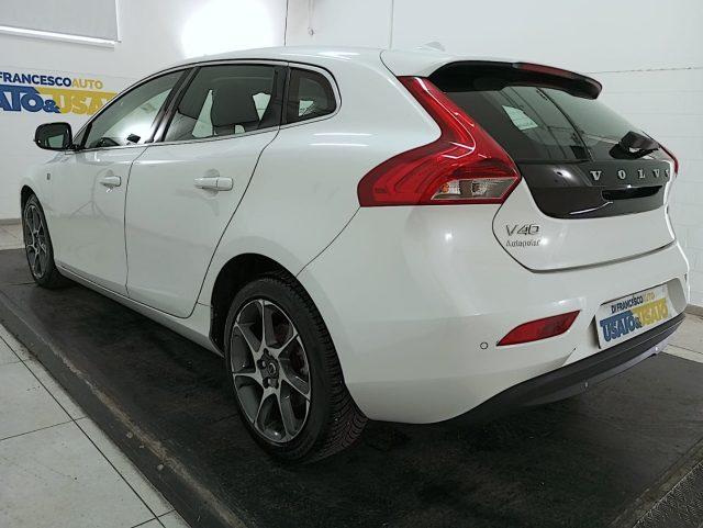 VOLVO V40 2.0 d2 Business my17