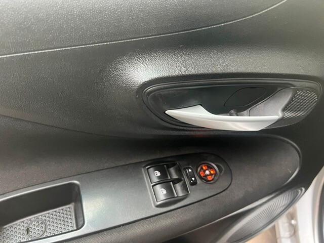 Fiat Punto 1.2 8V 5 porte Lounge NEOPATENTATI