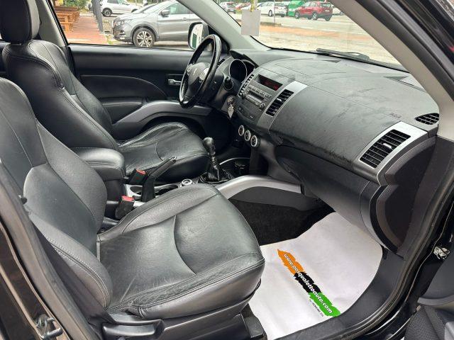 PEUGEOT 4007 7 posti! 4X4 2.2 HDi 156CV Féline