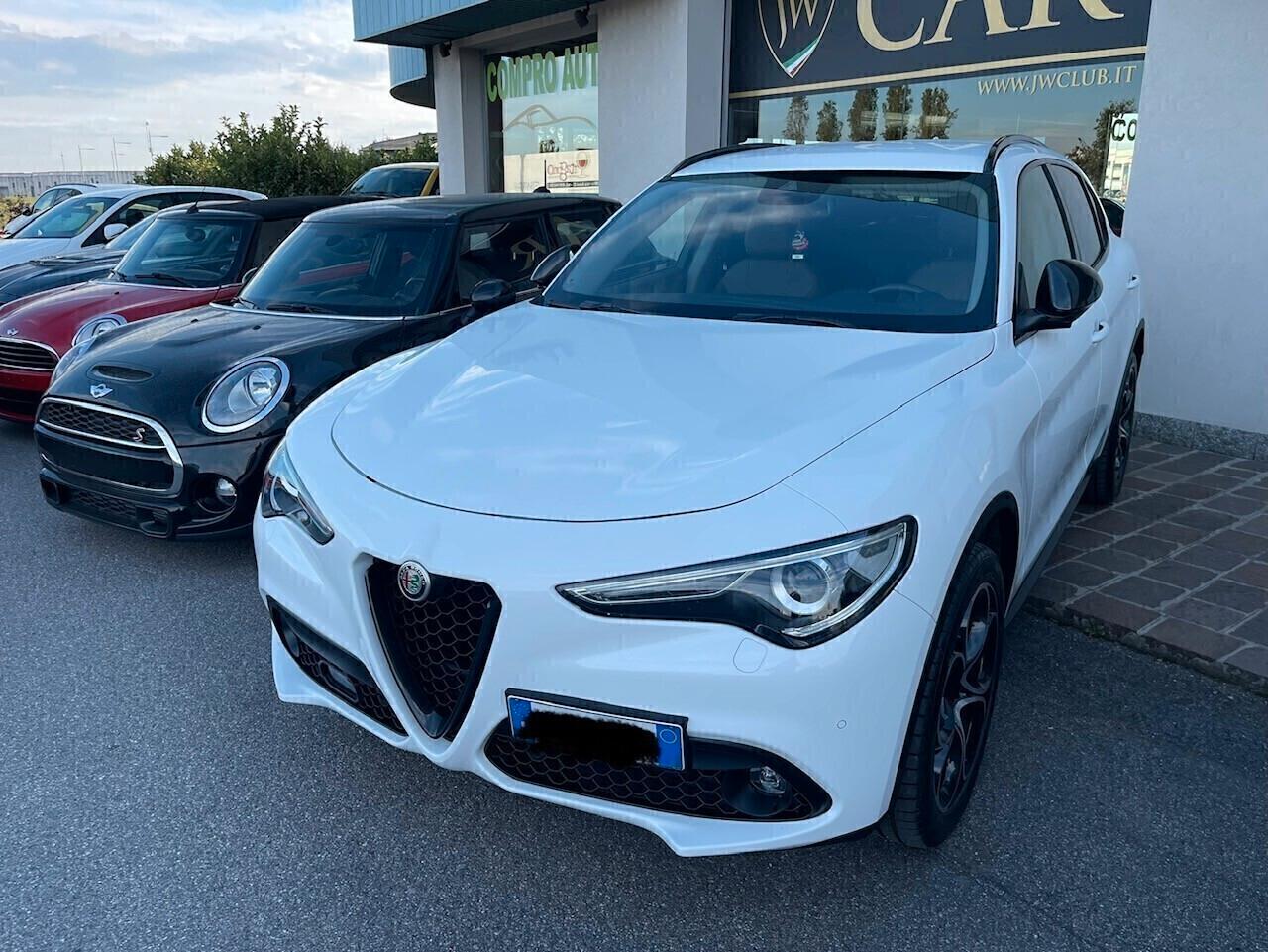 Alfa Romeo Stelvio 2.2 Turbodiesel 210 CV AT8 Q4 Executive