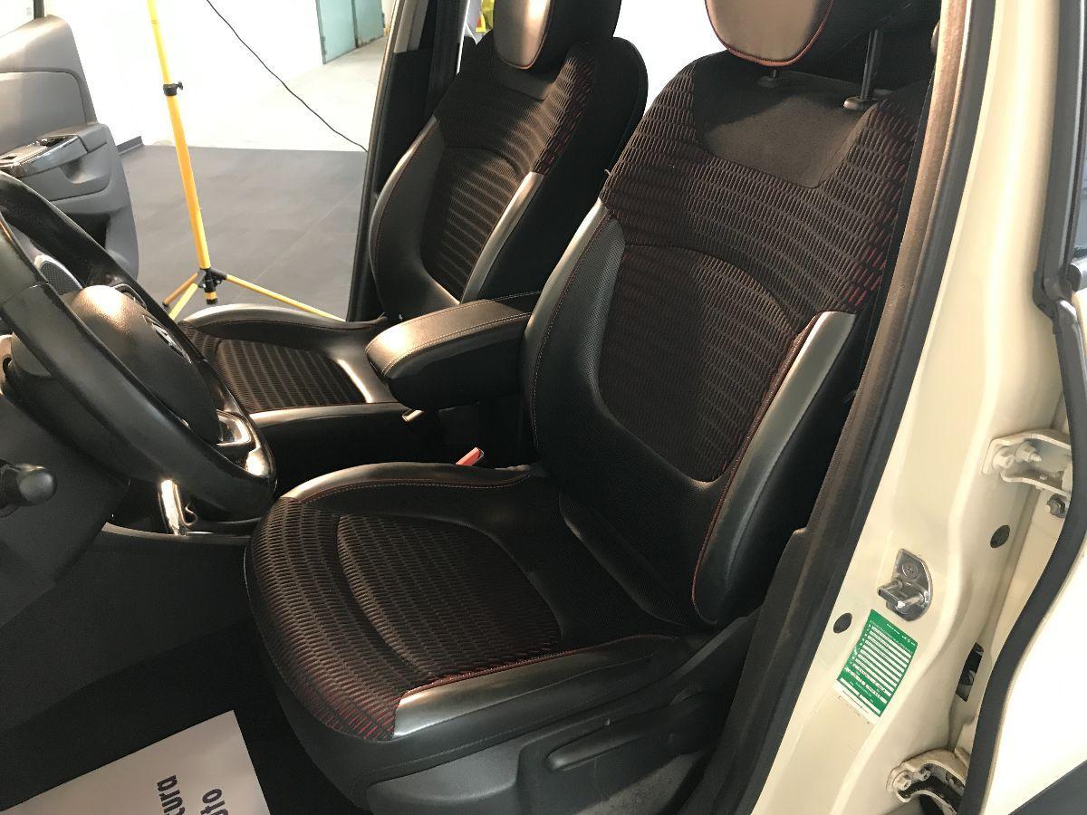 RENAULT Captur 1.5 dCi 110 CV S&S Energy Intens