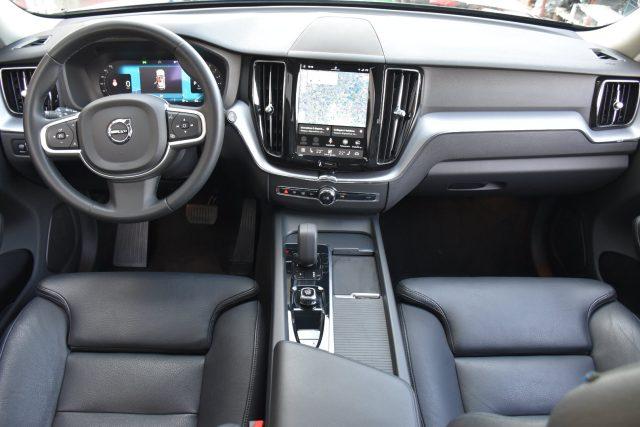 VOLVO XC60 B4 (d) AWD Geartronic Momentum *Pelle*