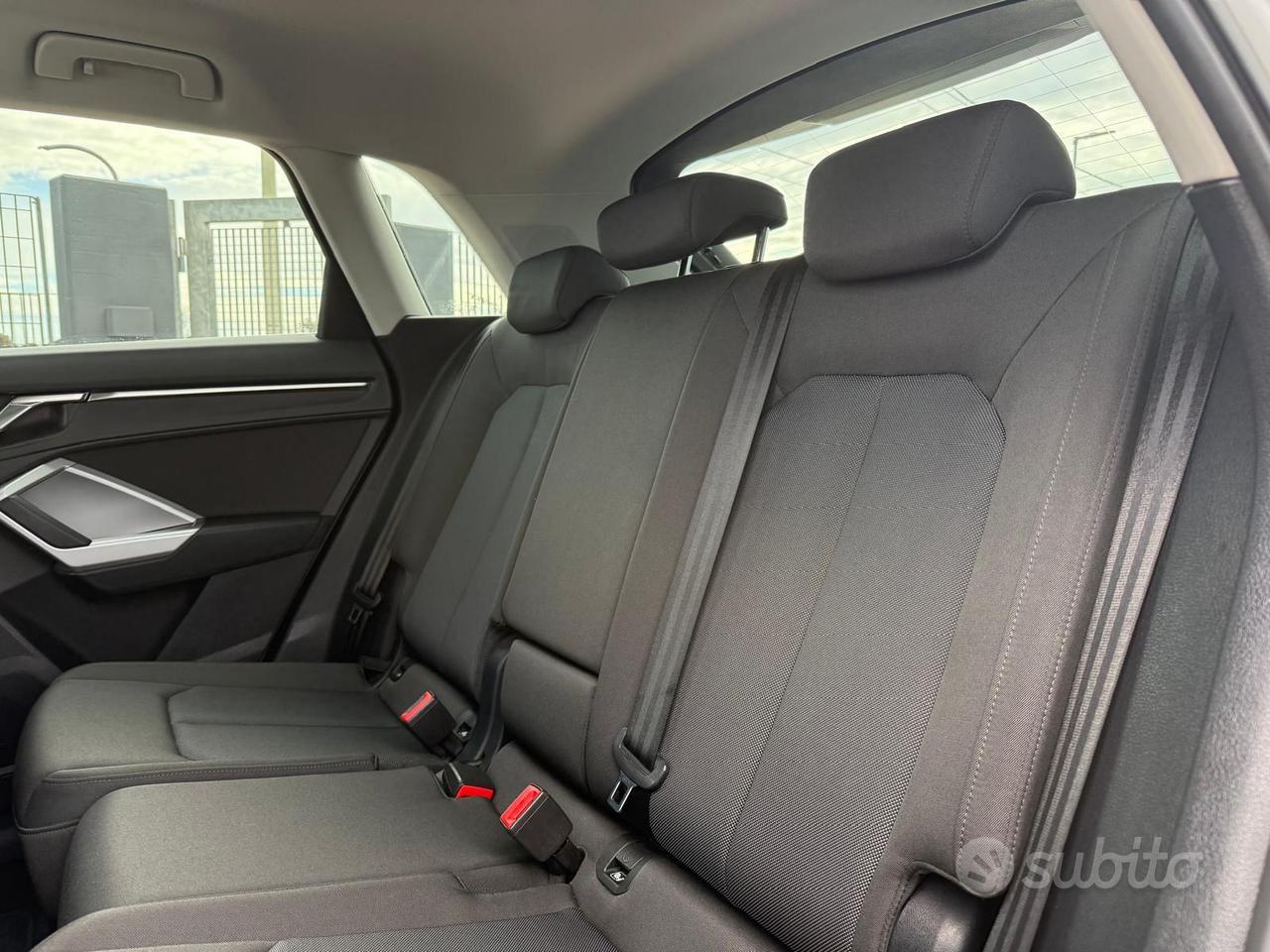 Audi Q3 2.0 tdi Business Advanced s-tronic