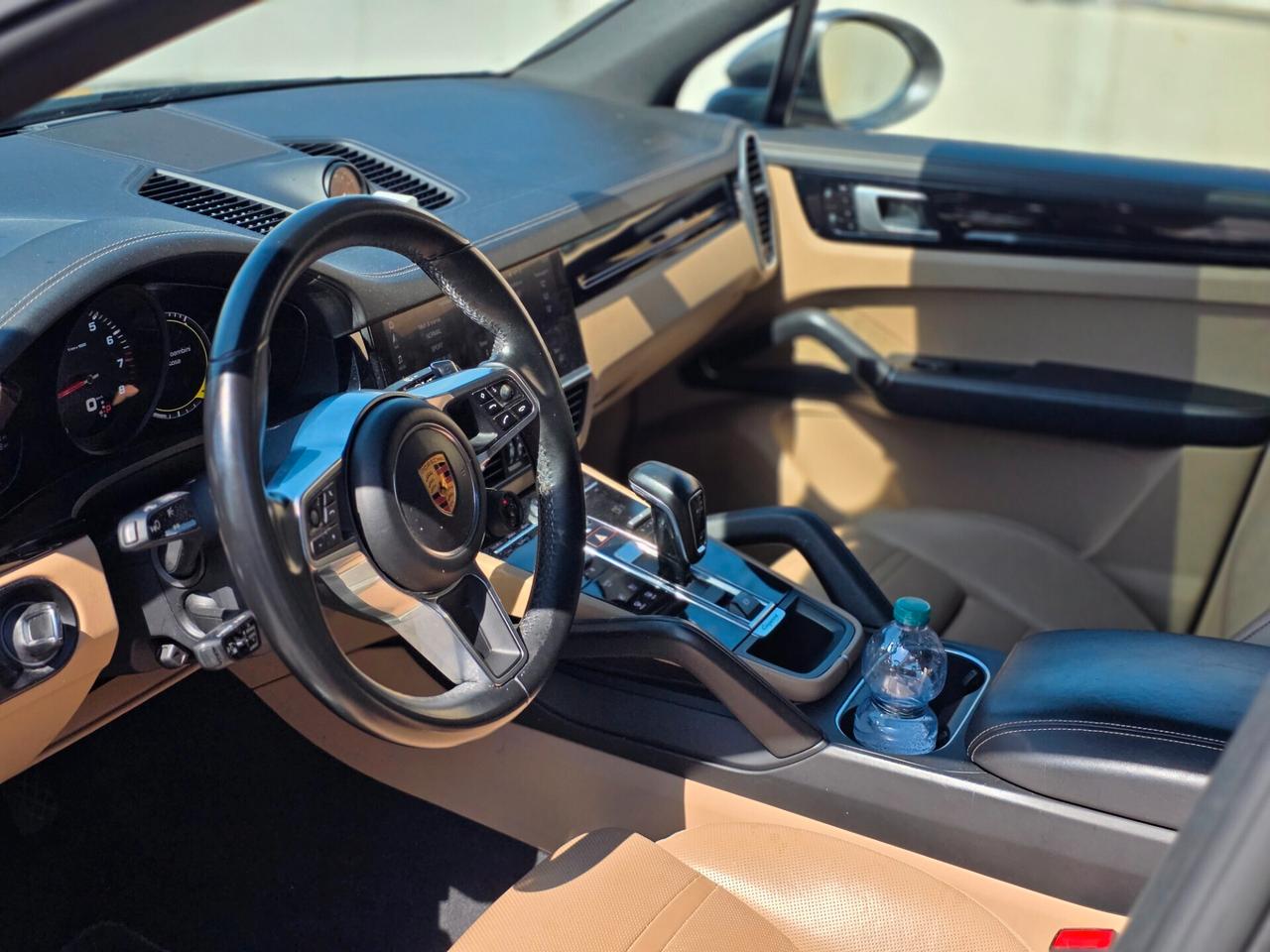 Porsche Cayenne 3.0 V6