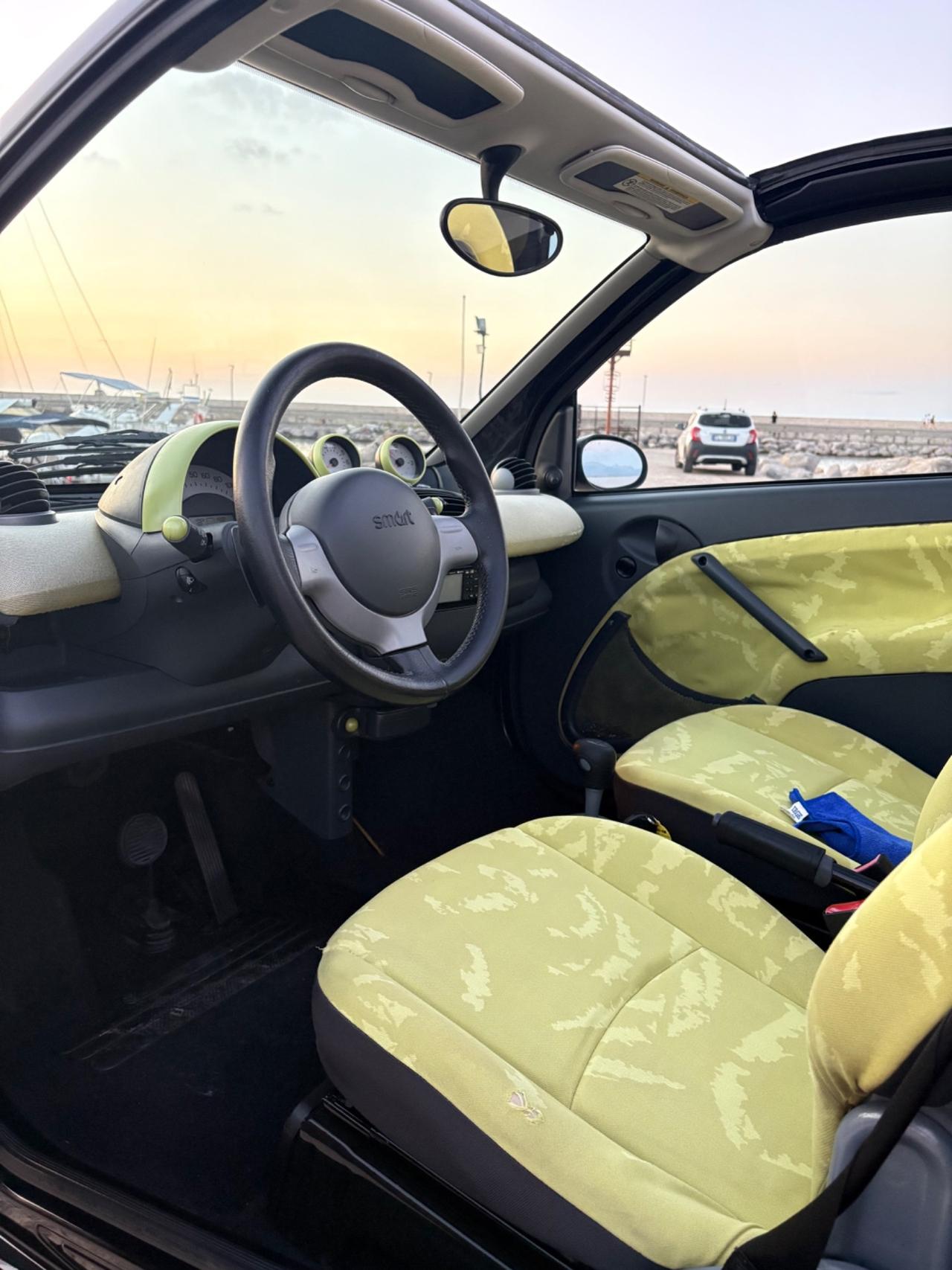 Smart ForTwo 700 cabrio pure (45 kW)