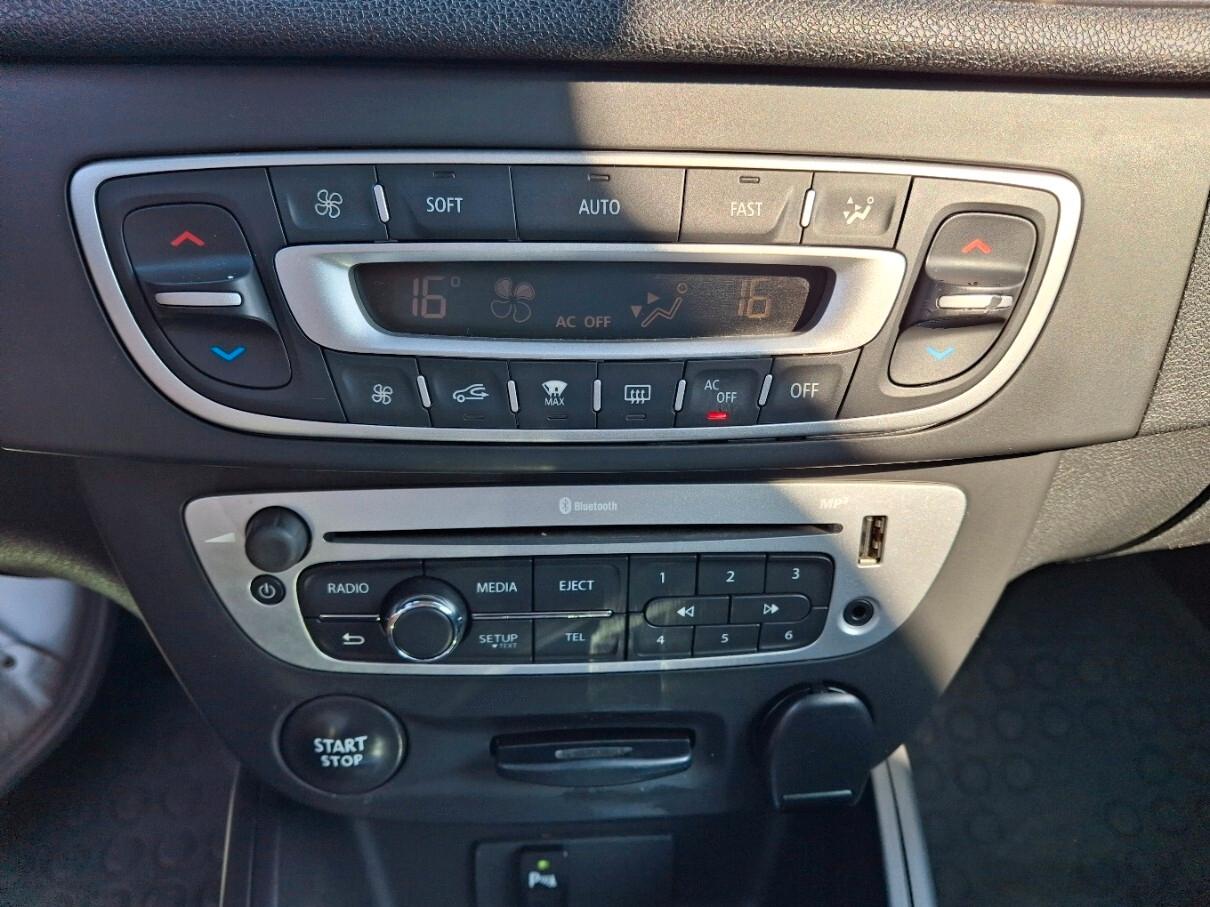 Renault Megane Mégane 1.5 dCi 110CV EDC SporTour Limited