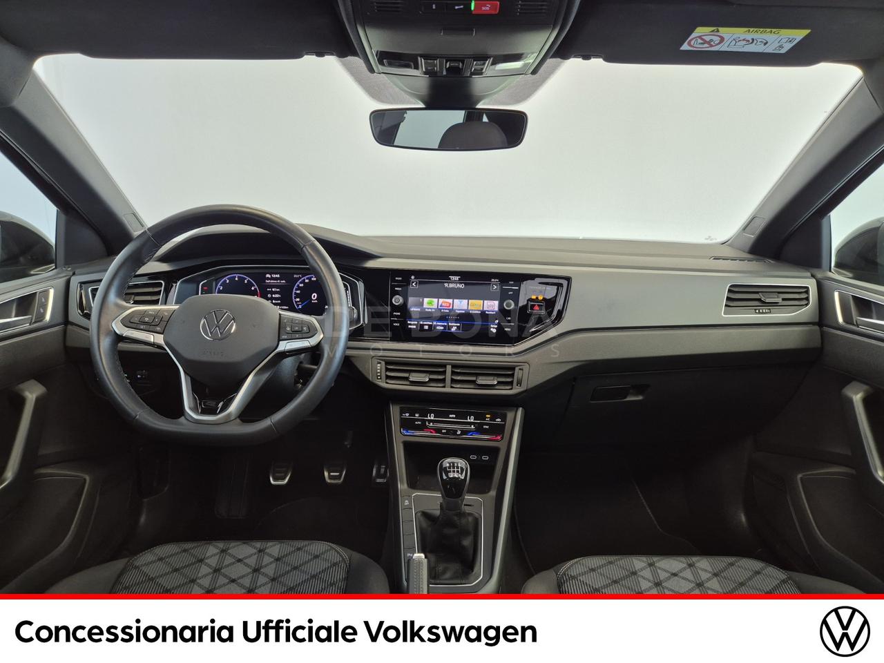 Volkswagen Taigo 1.0 tsi r-line 110cv