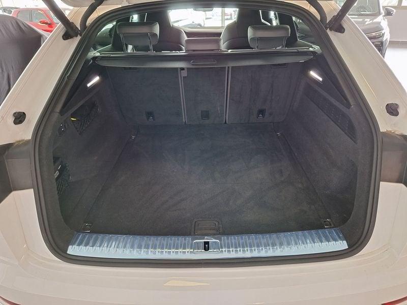 Audi Q8 50 TDI 286 CV quattro tiptronic Sport