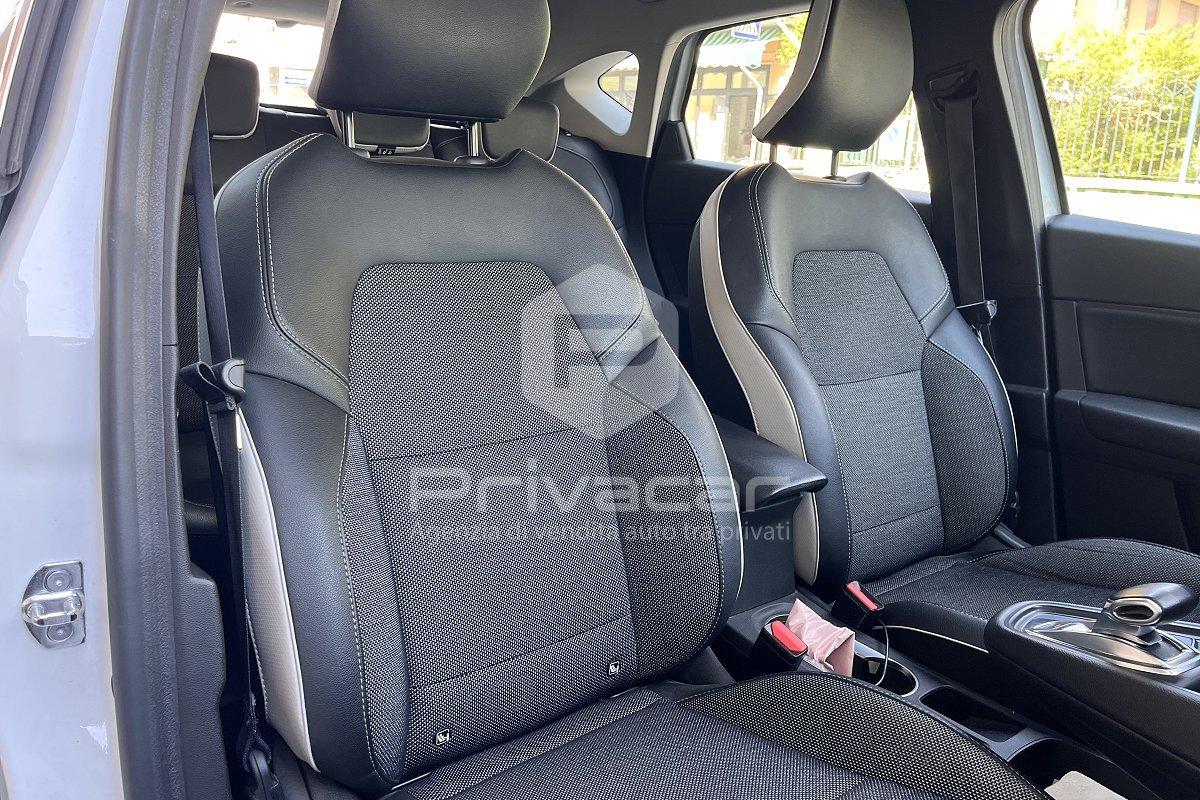 RENAULT Captur Plug-in Hybrid E-Tech 160 CV Intens