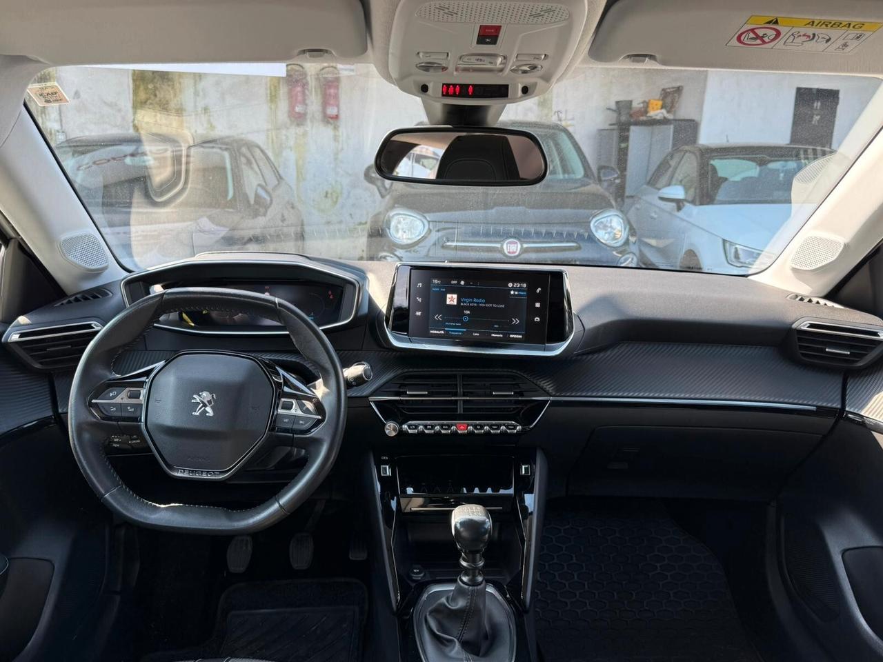 Peugeot 208 2023 PureTech 100CV Stop&Start Allure Pack
