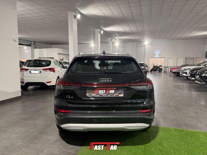 Audi Q4 e-tron Q4 45 e-tron Business Advanced