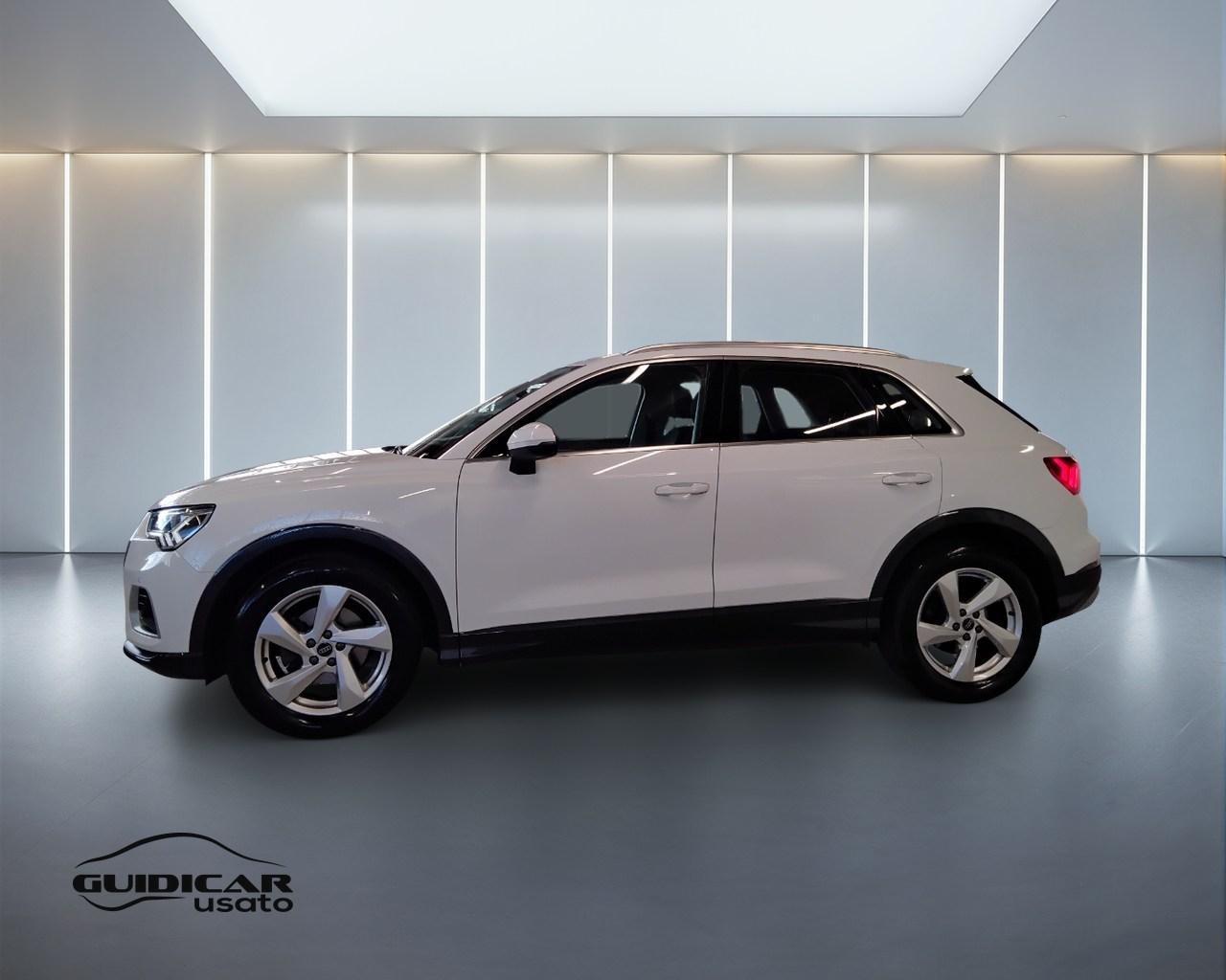 AUDI Q3 II 2018 - Q3 35 2.0 tdi Business Advanced