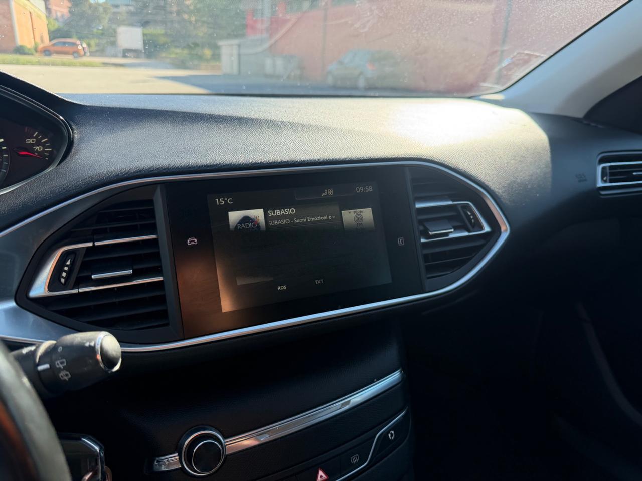 Peugeot 308 1.6 HDi 92 CV Business