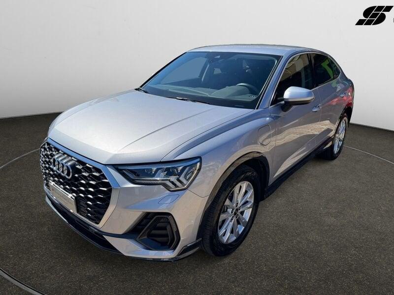 Audi Q3 Q3 SPB 45 TFSI e S tronic Business Plus