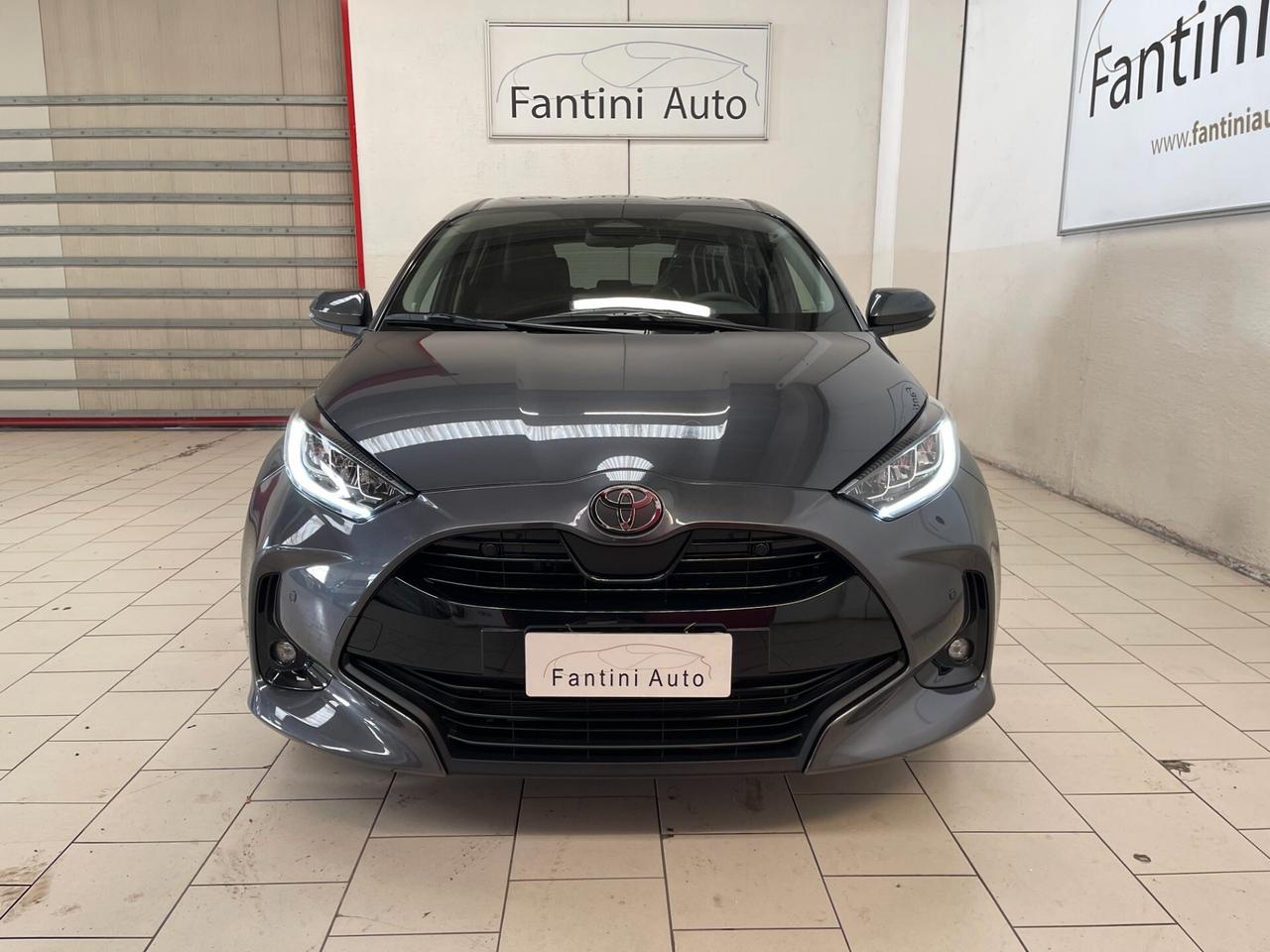 Toyota Yaris Trend Teck Pack 1.5h-Ok Neopatentato-LEGGI SOTTO