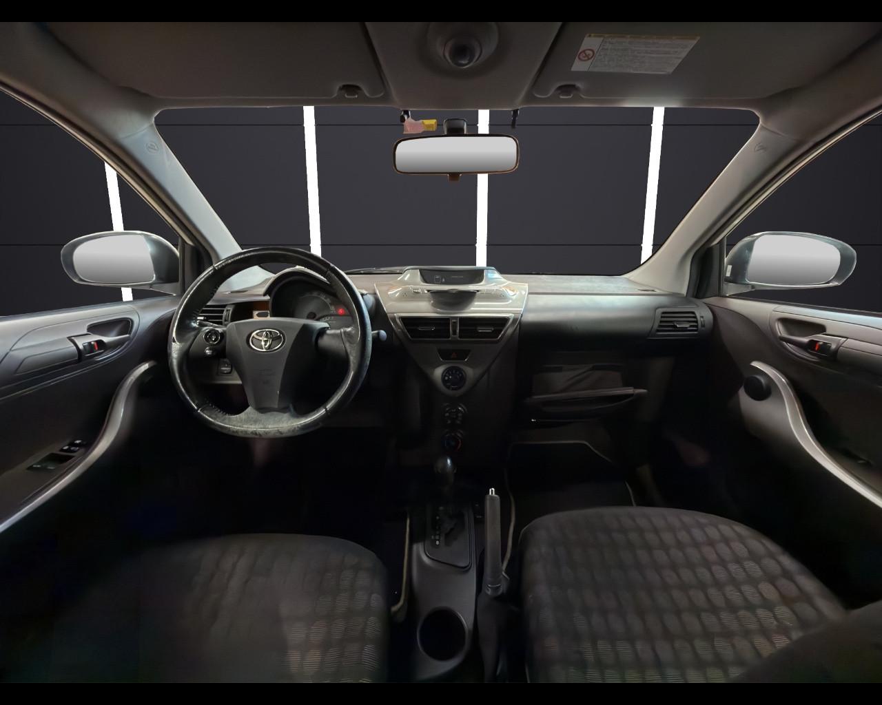 TOYOTA iQ - iQ 1.0 Multidrive