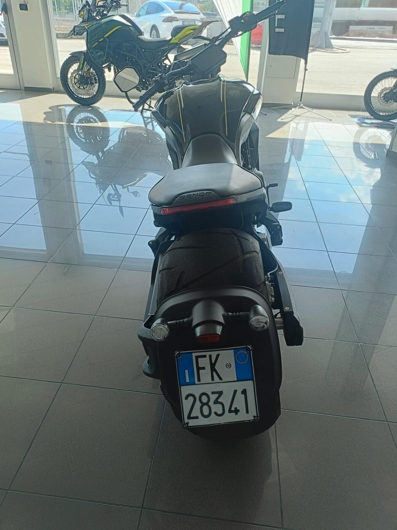 Benda Motorcycles LFC 700