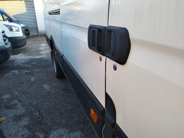 IVECO Daily 35C15V 3.0 HPT PLM-TM-RG Furgone