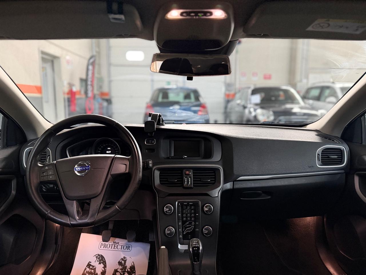 Volvo V40 D3 Kinetic EURO 6B