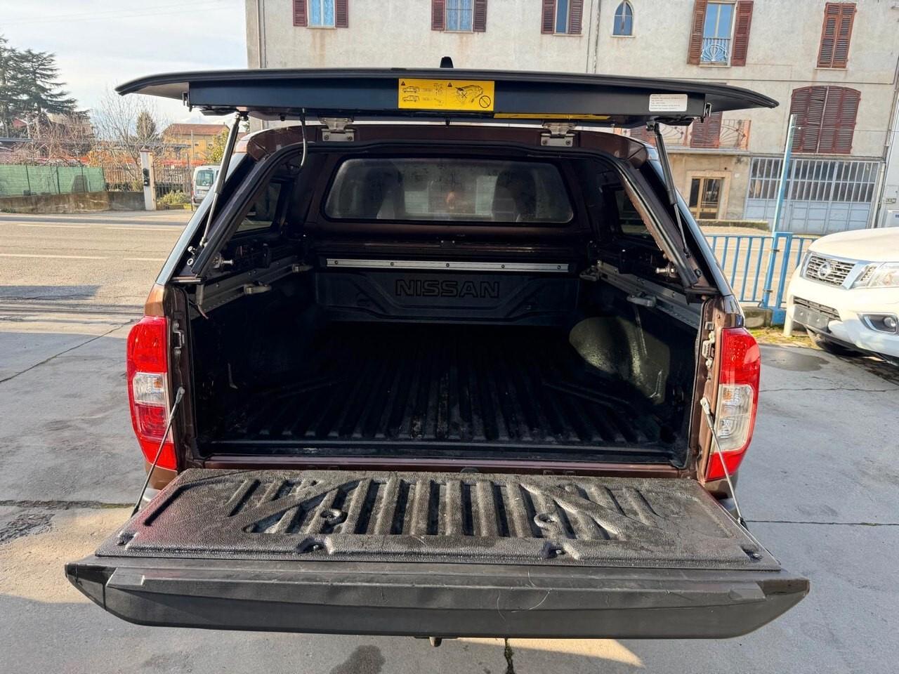 Nissan Navara 2.3 dCi 4WD King Cab Acenta