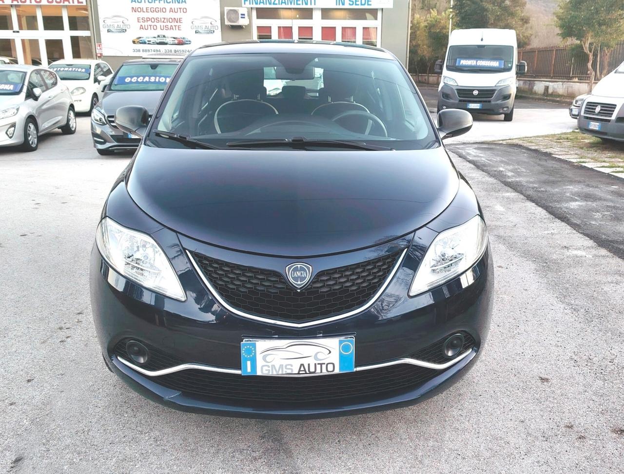 Lancia Ypsilon 1.2 69 CV 5 porte Platinum