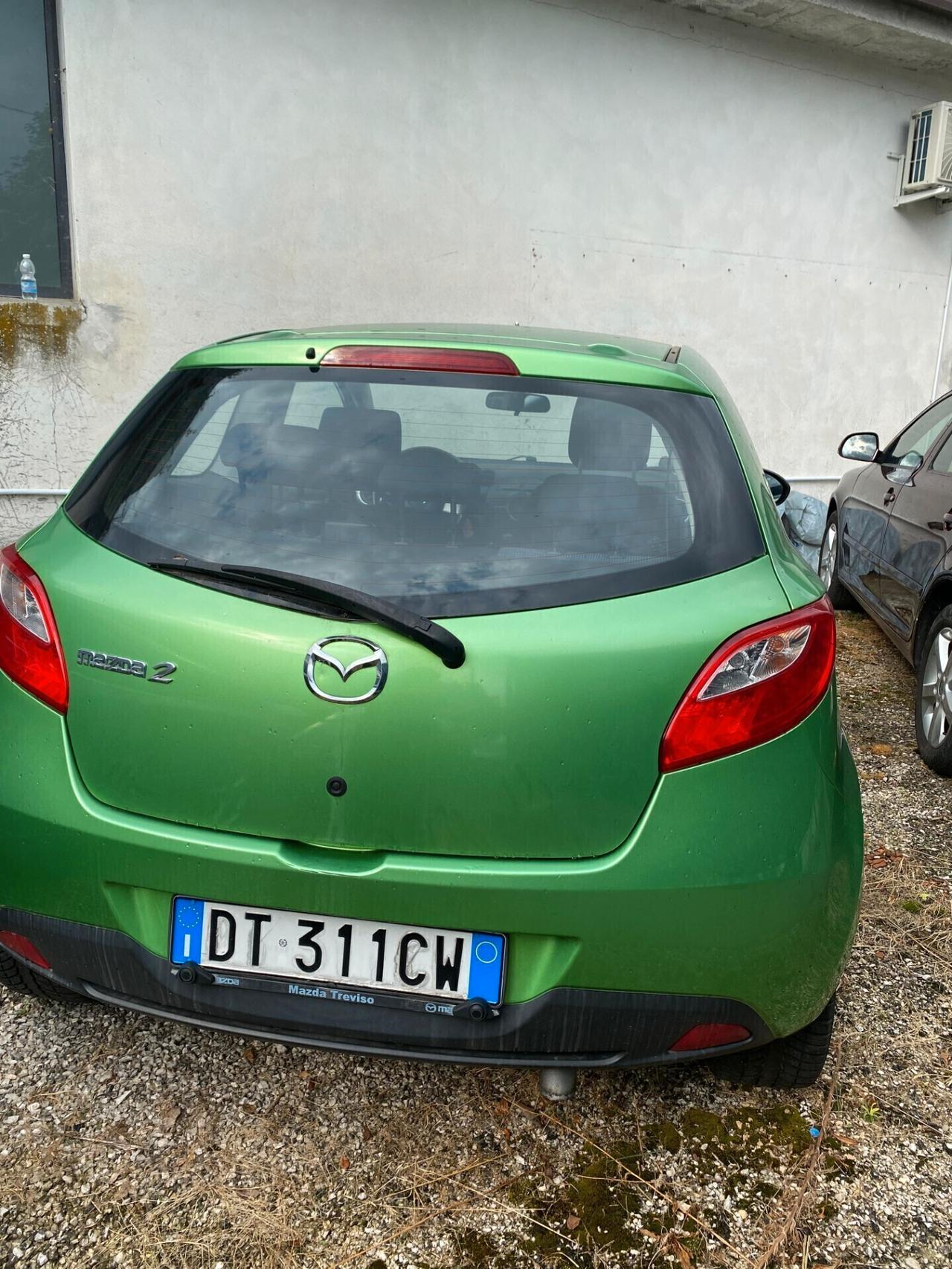 Mazda 2 diesel ok Neopatentati