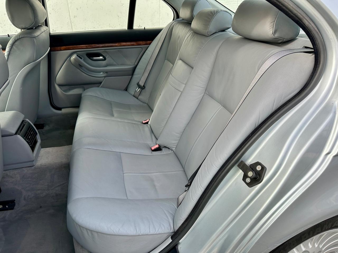 Bmw 520i 24V cat Automatica