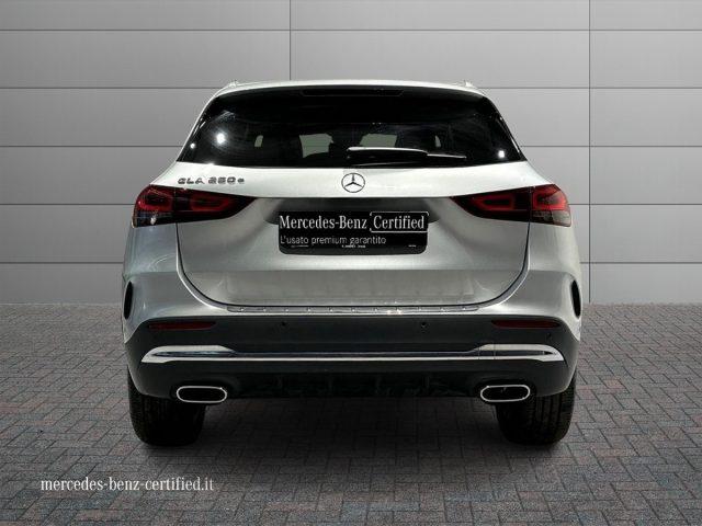 MERCEDES-BENZ GLA 250 e Plug-in hybrid Auto Premium Navi