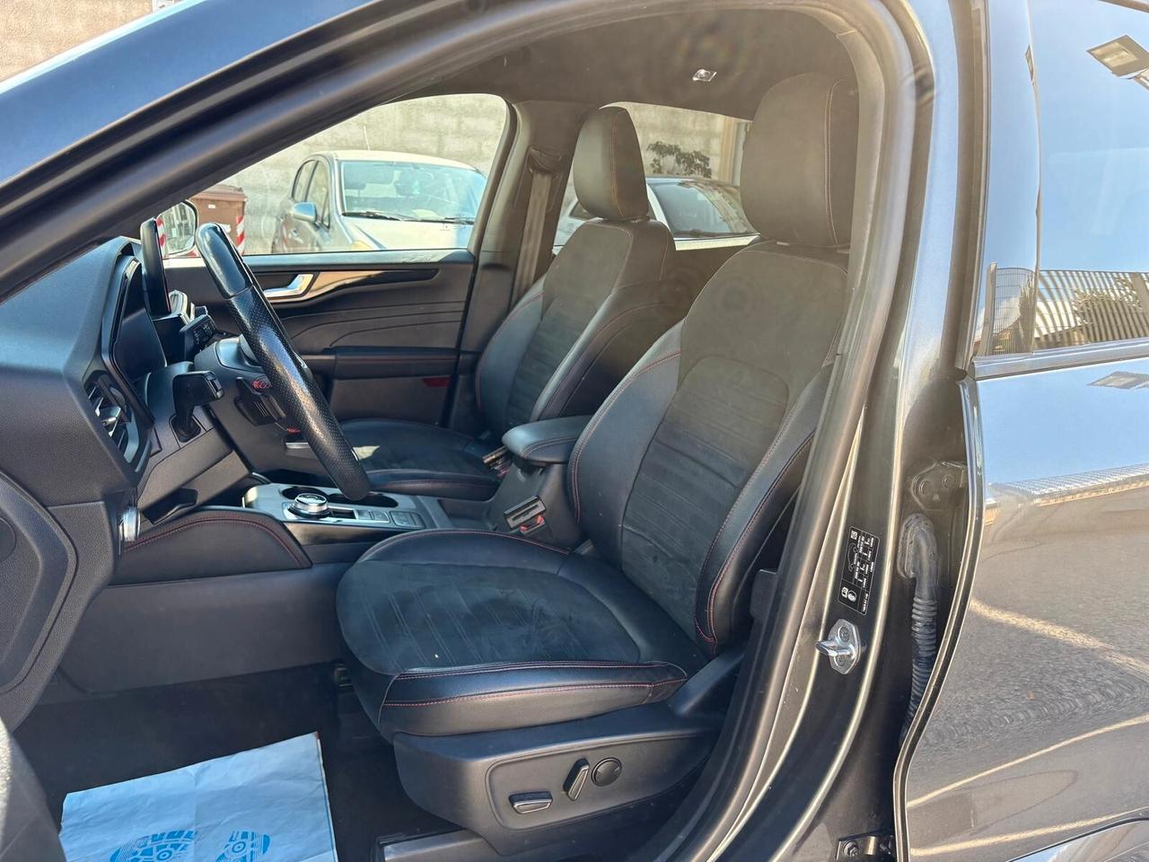 Ford Kuga 1.5 EcoBlue 120 CV aut. 2WD ST-Line X