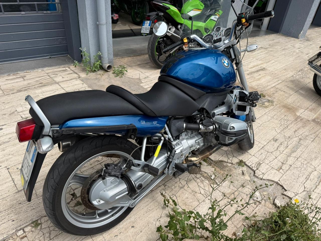BMW R850R