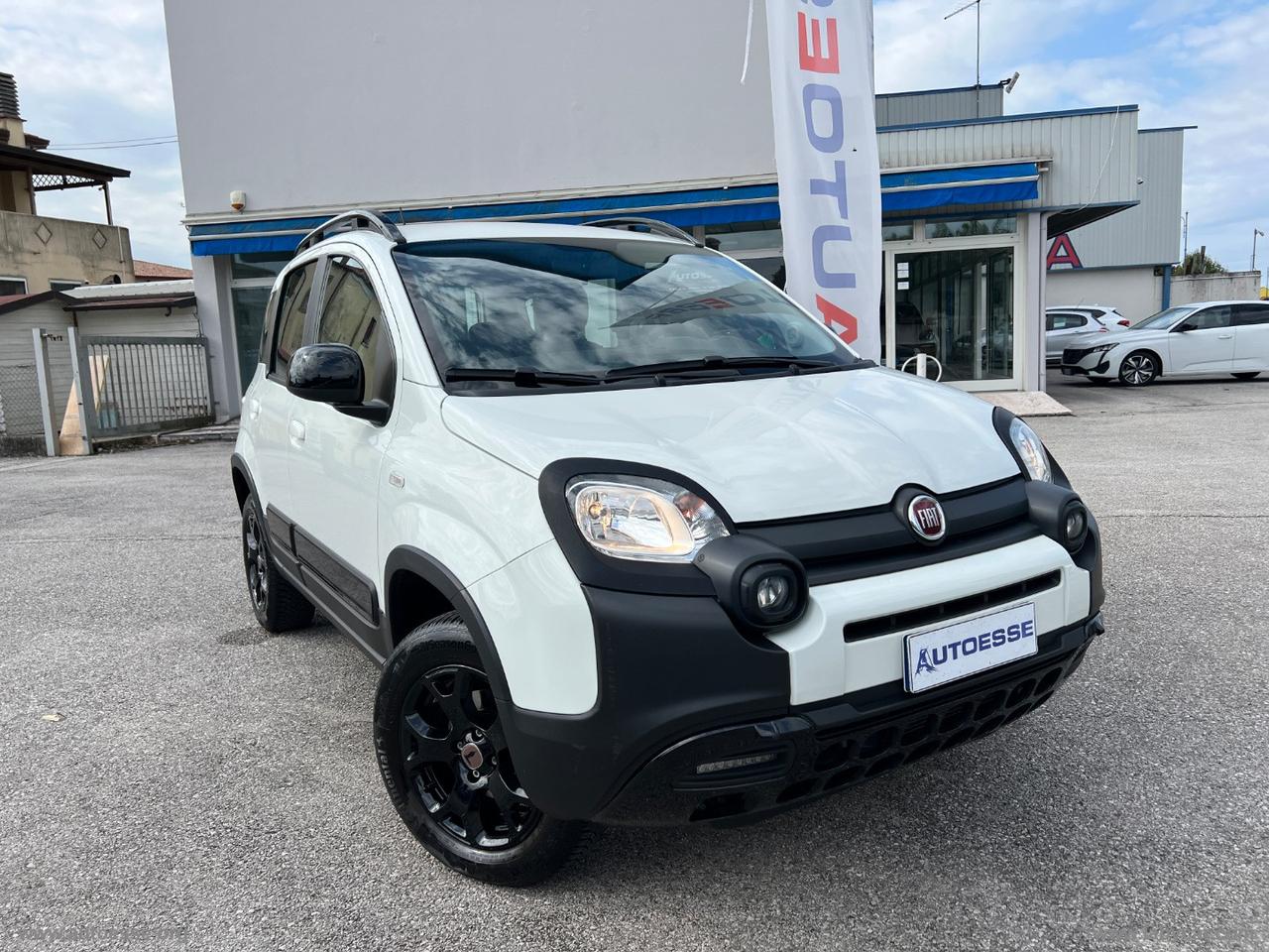 FIAT Panda 0.9 T.Air S&S 4x4 Trussardi