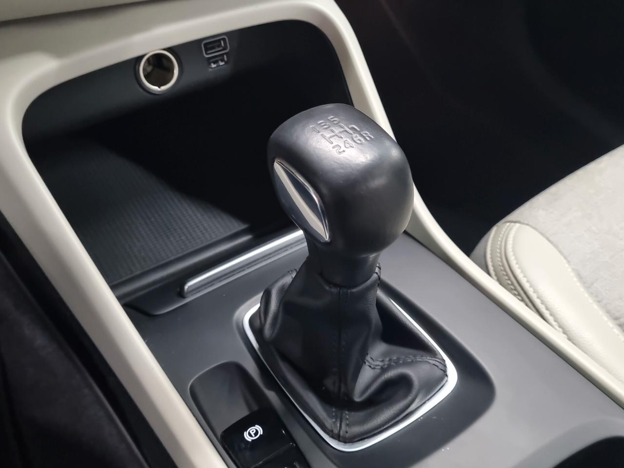 Volvo XC40 D3 Business Plus