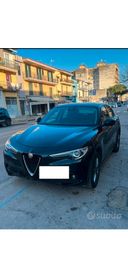 Alfa Romeo Stelvio 2.2 190 CV AT8 Q4 Business 01/2019 KM102000