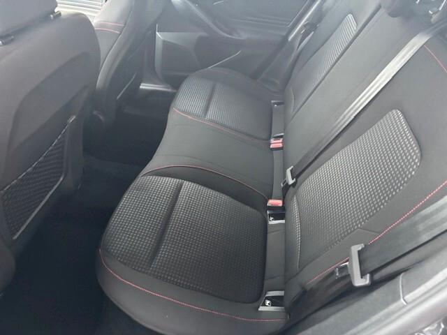 Ford Focus 1.0 EcoBoost Hybrid 125 CV 5p. ST-Line