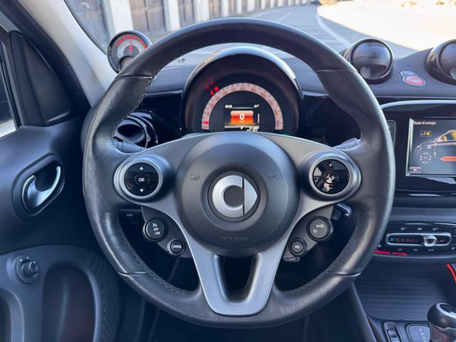 SMART ForFour EQ EDITION ONE PACK BRABUS+PELLE+TETTO+RCAM
