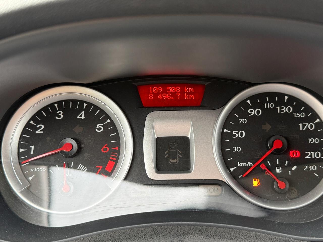 Renault Clio 1.2 16V 5 porte Confort 75cv