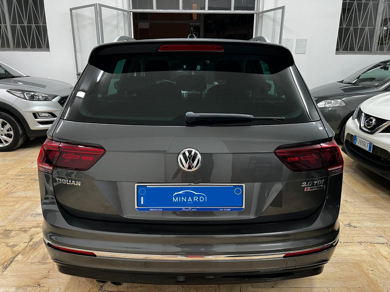 Volkswagen Tiguan 2.0 BiTDI SCR DSG 4MOTION Executive R-Line BMT