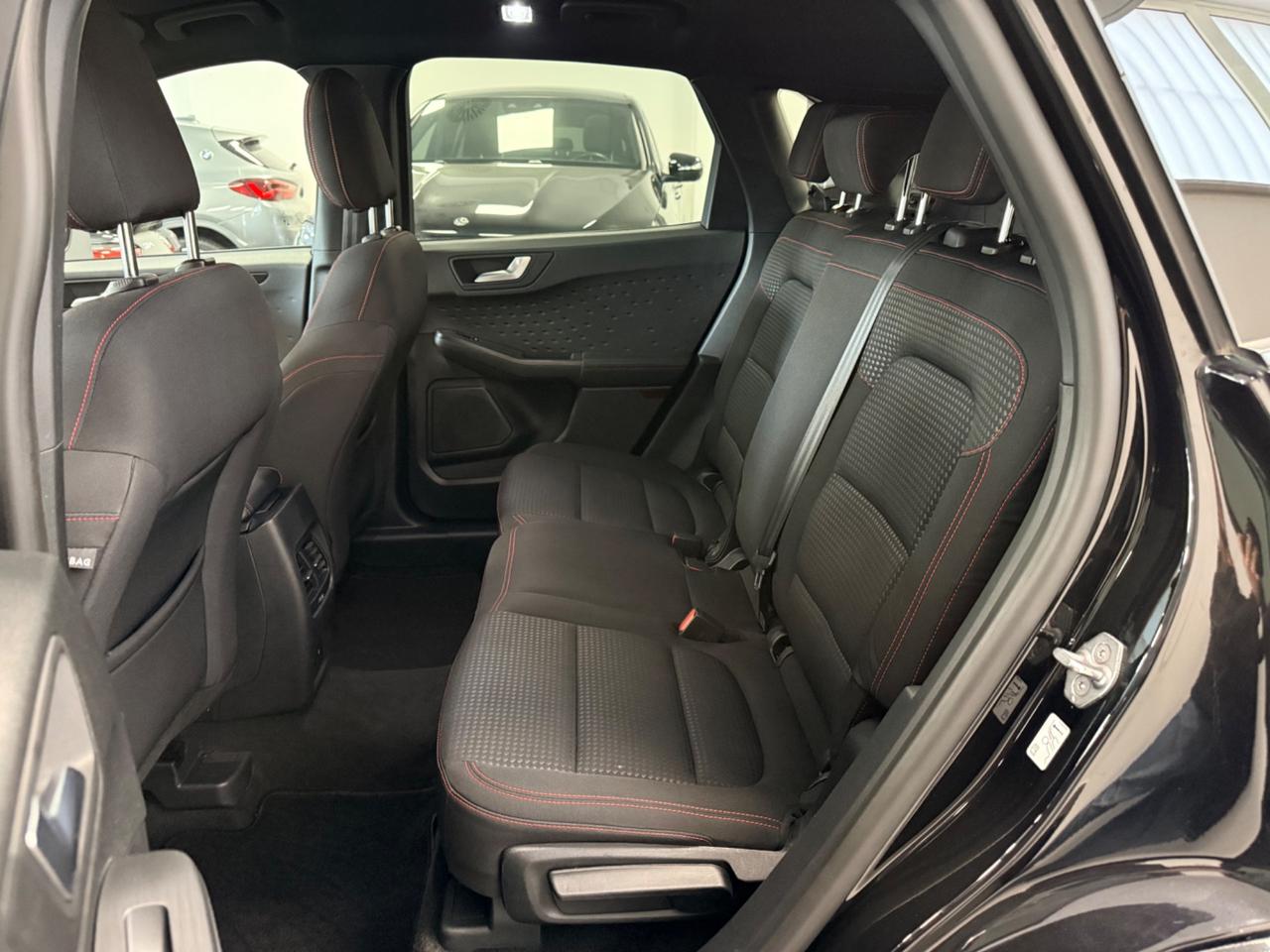 Ford Kuga 1.5 EcoBlue 120 CV aut. 2WD ST-Line